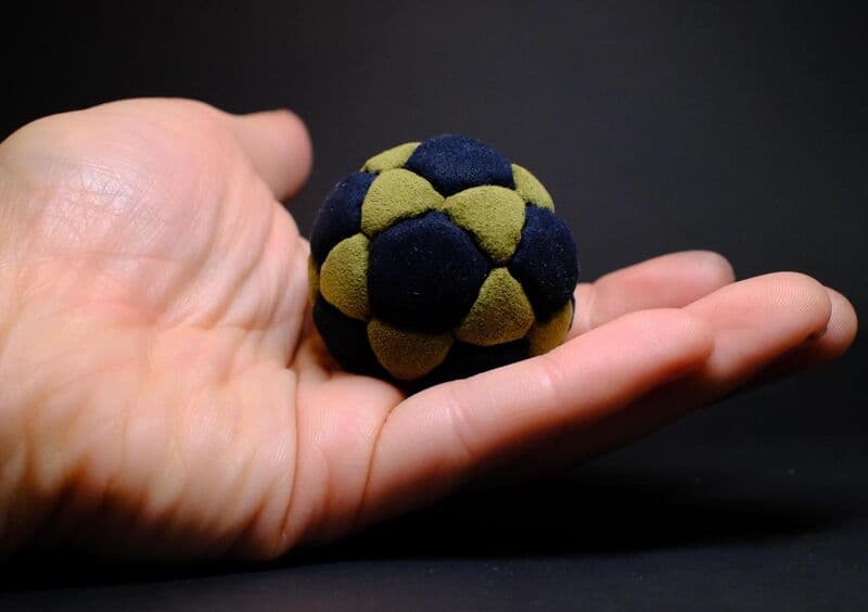 Freestyle footbag by Karibou Footbags