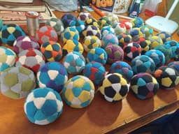Sean Dog Sacks — freestyle footbag stitcher from United States