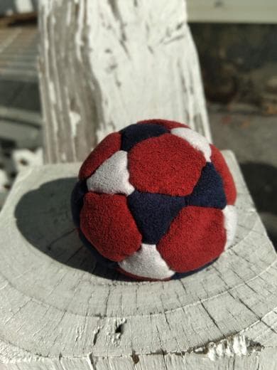 Freestyle footbag by Sean Dog Sacks