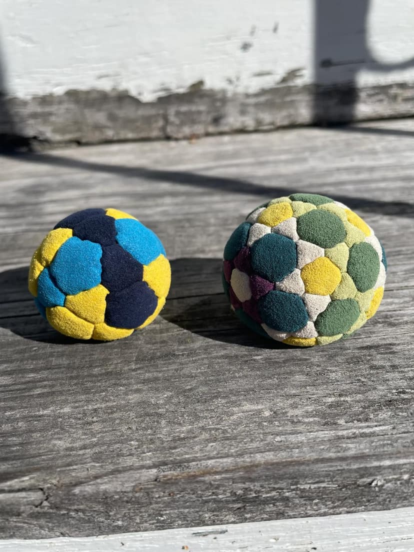 Freestyle footbag by Sean Dog Sacks