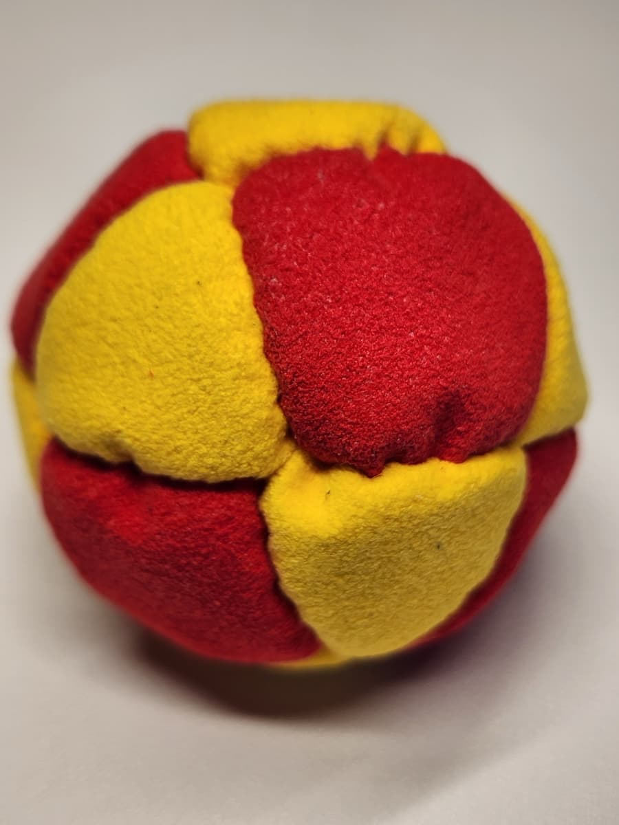 14-panel handmade freestyle footbag by Mantis — 14-Panel XL Footbag by Mantis (#17)