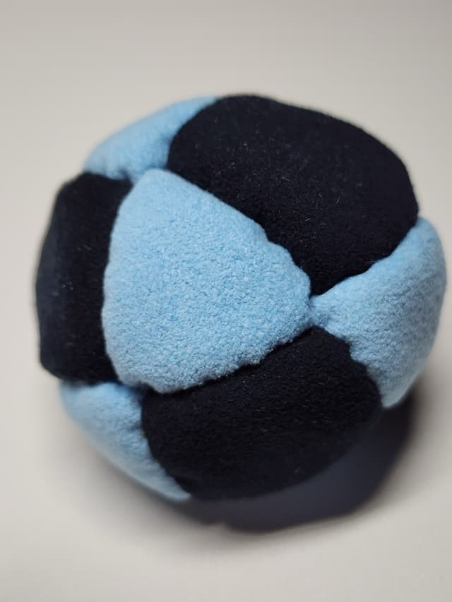 14-Panel XL Footbag by Mantis (#5)