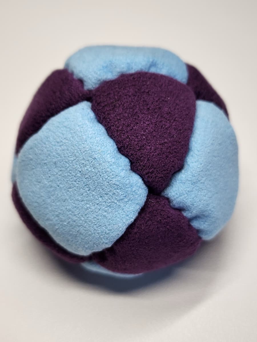 14-panel handmade freestyle footbag by Mantis — 14-Panel XL Footbag by Mantis (#18)