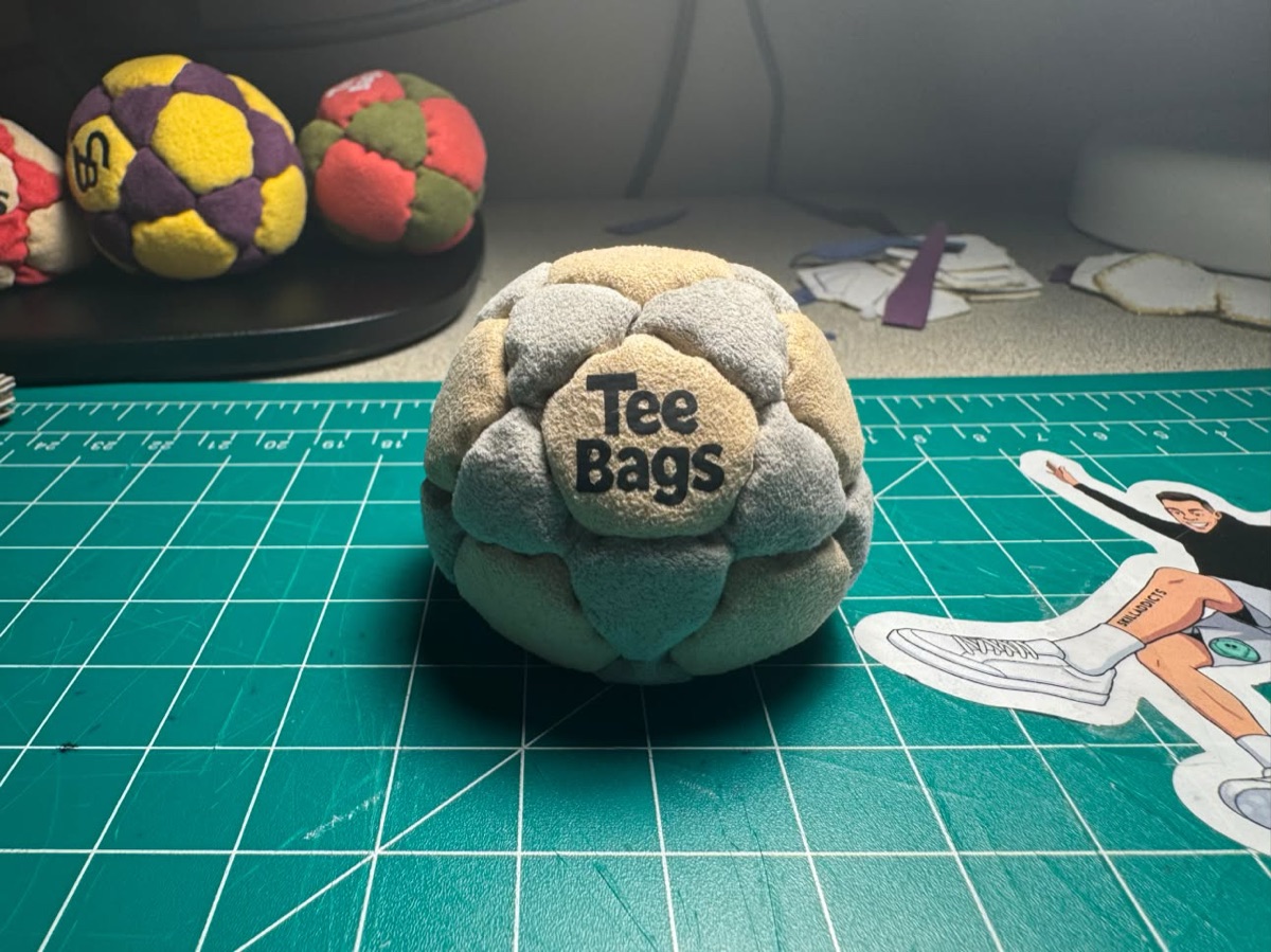 Freestyle footbag stitched by Tee Bags